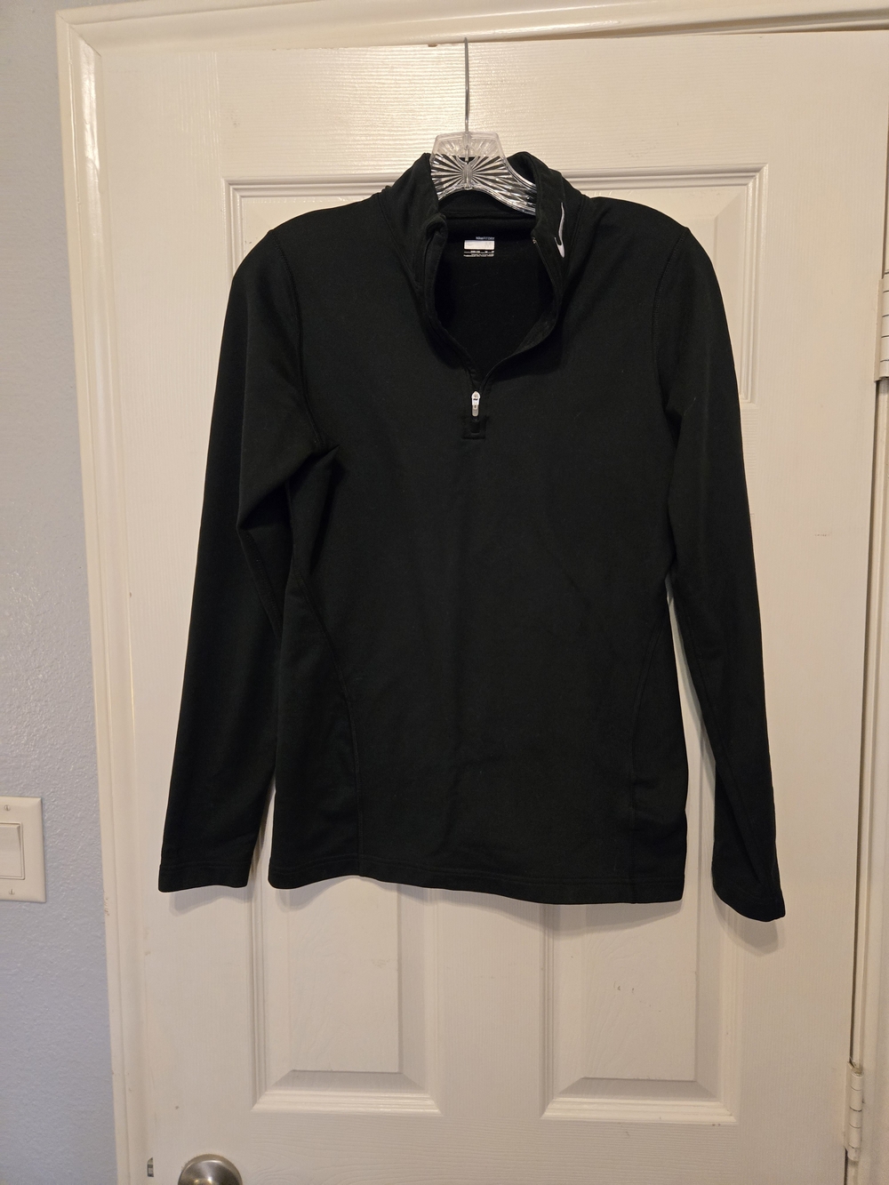 Nike Fit Dry Black Quarter-Zip Lightweight Pullover Sweatshirt